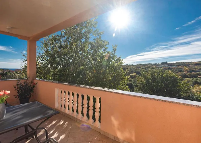 Apartment Scenic Elegant Krk With Balcony And Pool Krk Town