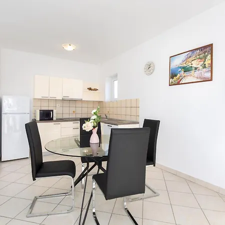 Scenic Elegant Krk With Balcony And Pool Apartment *