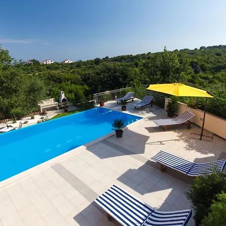 Scenic Elegant Krk With Balcony And Pool