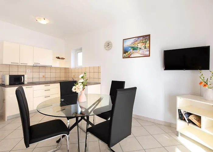 Scenic Elegant Krk With Balcony And Pool *